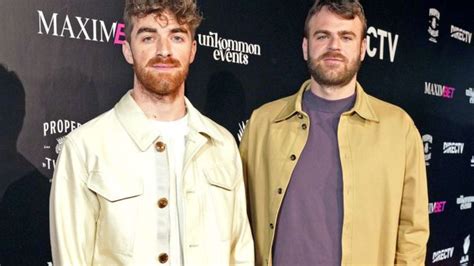 are the chainsmokers still together.